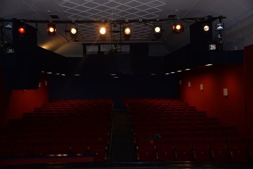 ХАВАРИЈА ГРЕЈАЊА ОТКАЗАЛА ПРЕДСТАВЕ