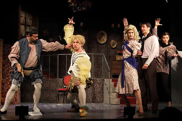 НАСЛЕДНИЦЕ